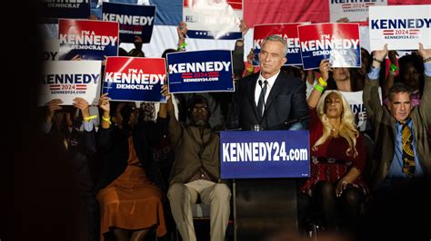 Robert F Kennedy Jr Makes His White House Run Official The New York