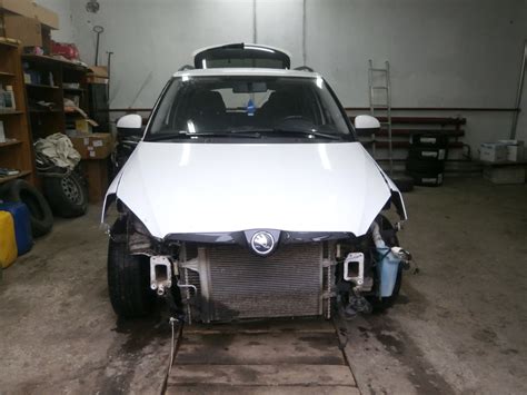 Покрасил. — Skoda Fabia Combi Mk2, 1,8 л, 2008 года | тюнинг | DRIVE2