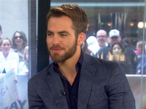 Chris Pine Biography, Age, Height, Net Worth, Girlfriend, Career & More