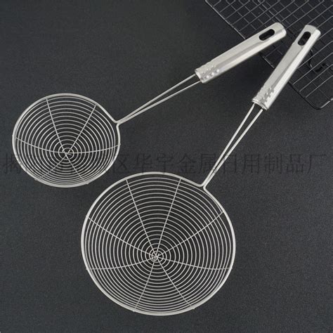 Stainless Steel Colander Household Kitchen With Hook Thread Oil Frying Large Hot Pot Lo Mein