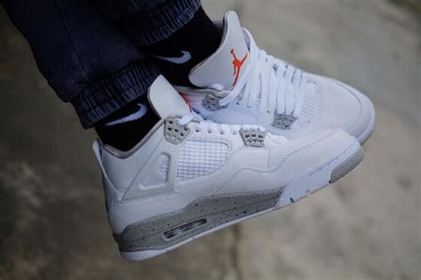 The Air Jordan 4 White Oreo Gets On Foot Imagery Klekt Blog
