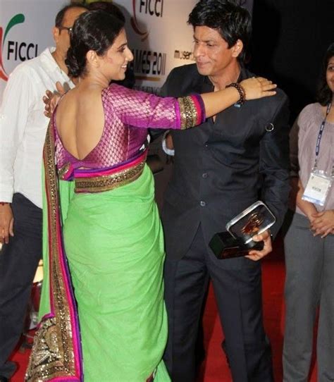 Hot Bollywood Celeb Vidya Balan Sexy In Saree