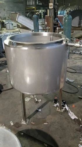Steel 304L H R U Hot Water Tank Size Dia 650mm Hight 450 At Best