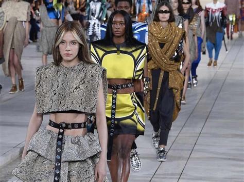 Louis Vuitton Apresenta Sua Cole O Cruise Etiqueta Unica