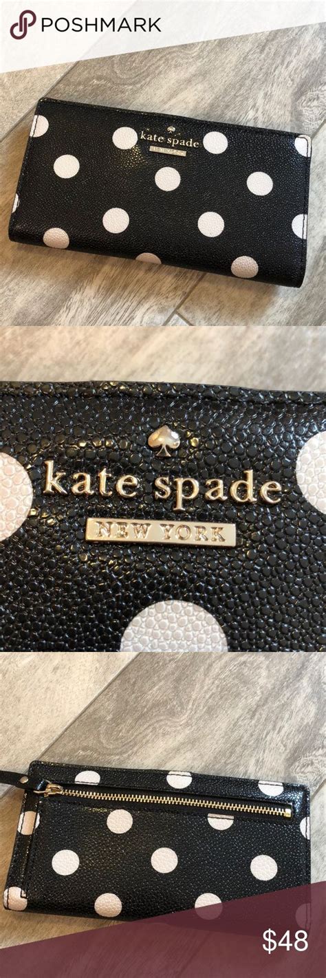 Kate Spade Polka Dot Wallet Like New ️