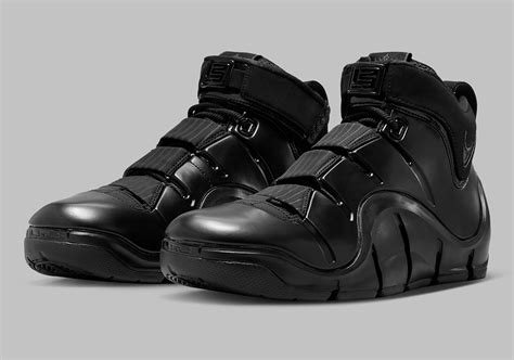 The Nike LeBron 4 "Blackout" Returns Holiday 2023 | Sneaker News