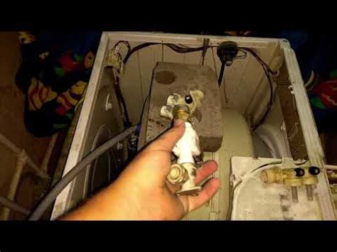 Стиральная машина сама набирает воду постоянно. Как я решил для себя ...