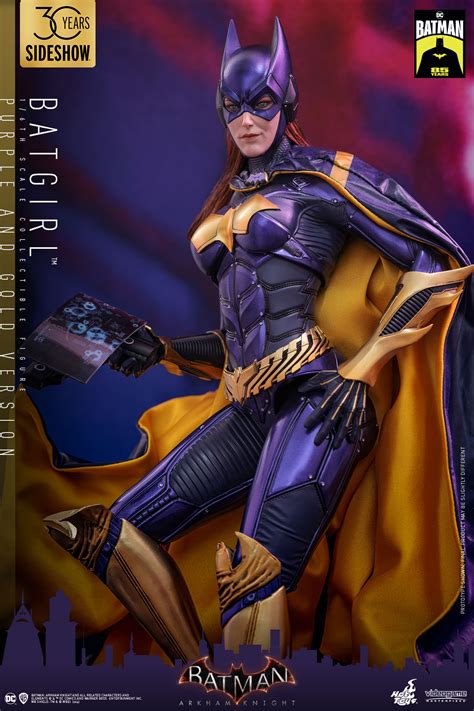 Batman Arkham Knight Hot Toys Batgirl And Batman Beyond Black And Gold Version The Toyark