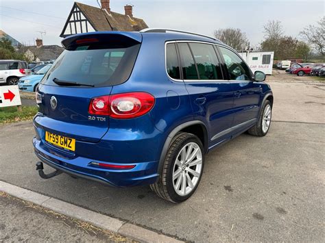 Used VOLKSWAGEN TIGUAN 2009 Blue in Tewkesbury, Gloucestershire ...