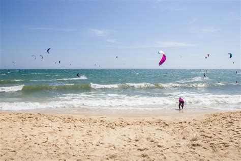 homestay va khach san  quang binh gan bien nhat le vietjet air