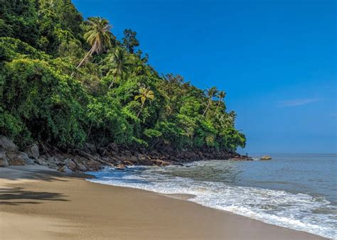 Visiting Pantai Pasir Panjang (Long Sand Beach) on Penang Island