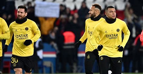 The Front 3 Dont Defend Psg Superstars Lionel Messi Kylian Mbappe