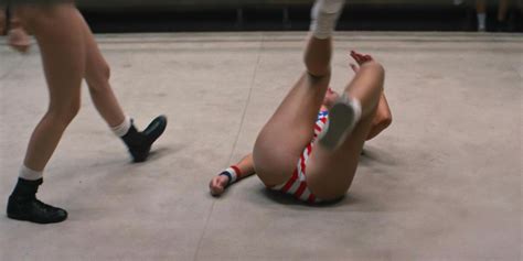 Betty Gilpin Nude Pics Page