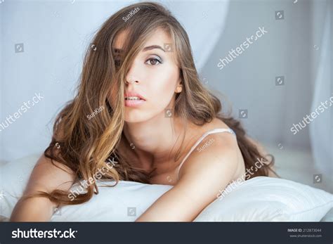 Sexy Beautiful Woman Wearing Lingerie Bed Stock Photo 212873044 Shutterstock