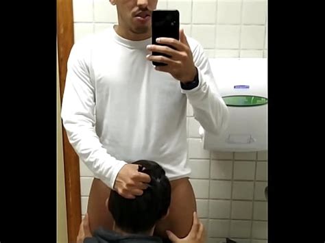 TRAGA MI POLLA EN EL BAÑO XVIDEOS