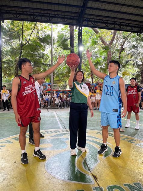 udm sportsfest   officially open universidad de manila
