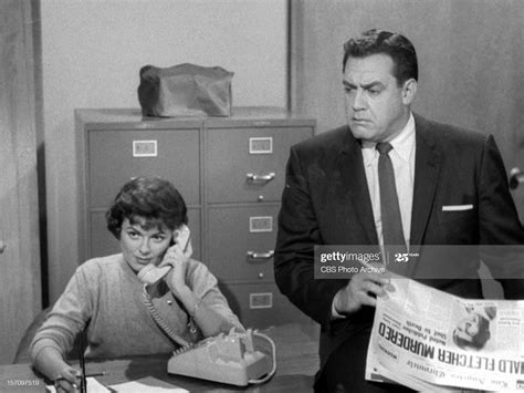 Barbara Hale as Della Street and Raymond Burr as Perry Mason in the