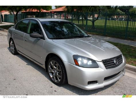2005 Nissan Altima 35 Se R Exterior Photos