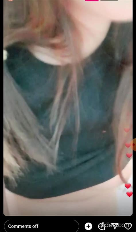 Arab Wife With Big Ass On IG