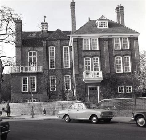 1950s Woodland House 31 Melbury Rd Kensington London Former Home