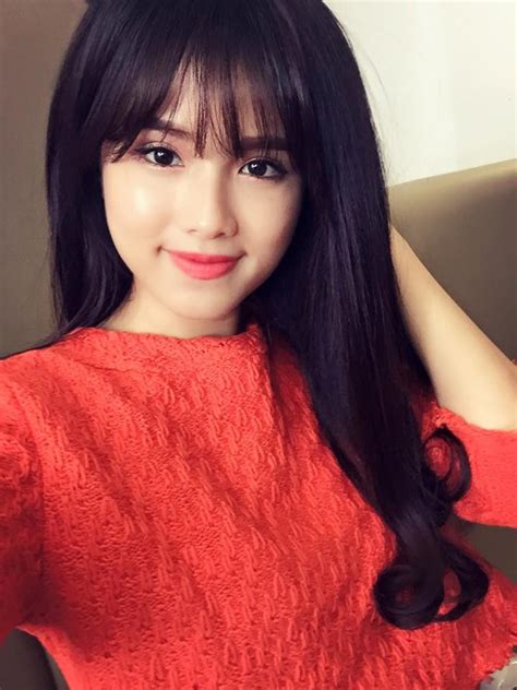 Chùm ảnh Những hot girl bán hàng online xinh ngất ngây