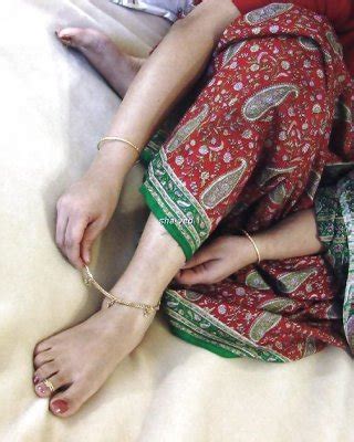 Indian Lactating Porn Pictures Xxx Photos Sex Images Pictoa