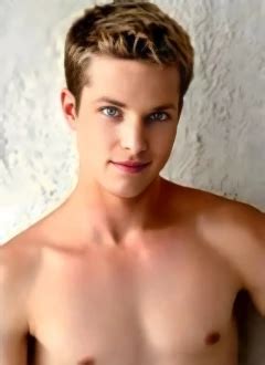 Benjamin Blue Gay Porn Star Videos On GayMost