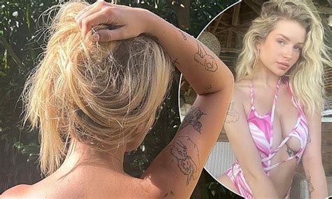 Lottie Moss Looks Sensational As She Strips Totally Naked For Shoot Daily Mail Online