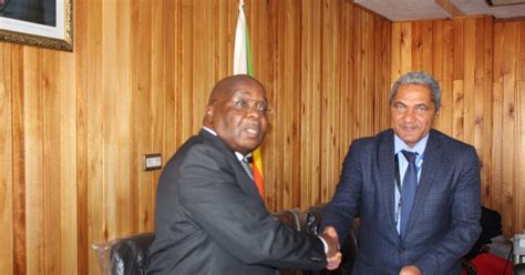IOM supports Government committee on migration, handover | IOM Zimbabwe