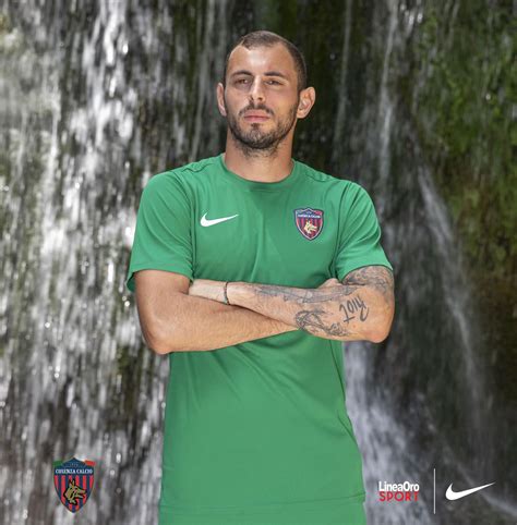 Cosenza 2022 23 Third Kit