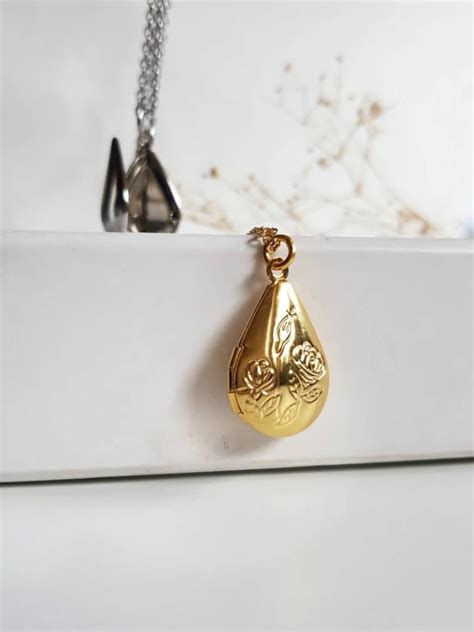 Teardrop Locket Necklace Vintage Style Jewelry Gold Photo Etsy