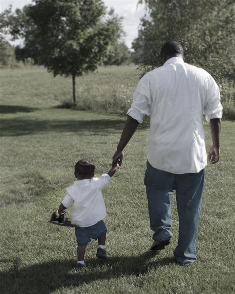 Introducir Imagen Padre E Hijo De La Mano Abzlocal Mx