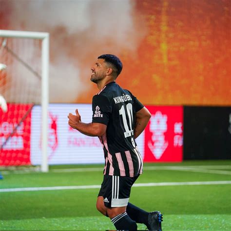 Kun Agüero jugará otro partido de la Kings League antes de aterrizar en