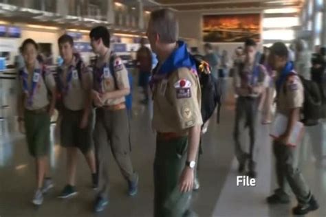 Boy Scouts Of America End Ban On Gay Adult Leaders Employees Nation And World News
