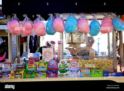 Cotton Candy Stand Hi Res Stock Photography And Images Alamy