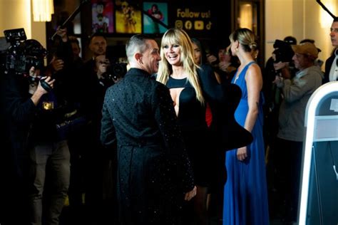 Heidi Klum Massive Cleavage Black Dress Berlin Hot Celebs Home