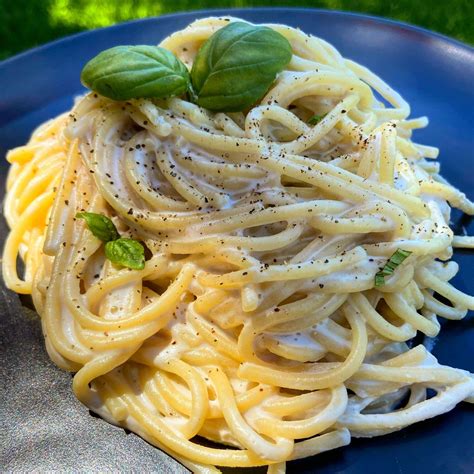 Spicy And Sweet Hot Honey Chicken Wings Recipe The Modern Nonna