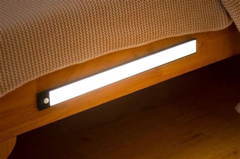 Световая панель с датчиком движения Yeelight Motion Sensor Closet Light ...