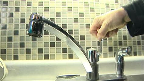 City Of Winnipeg Struggles With Backlog Of Residents Calling About Lack