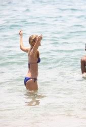 Paige Butcher Bikini In Maui 06 11 13 MQ Phun Org Forum