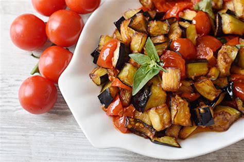 Melanzane A Funghetto La Ricetta Originale Napoletana Donne Mamme