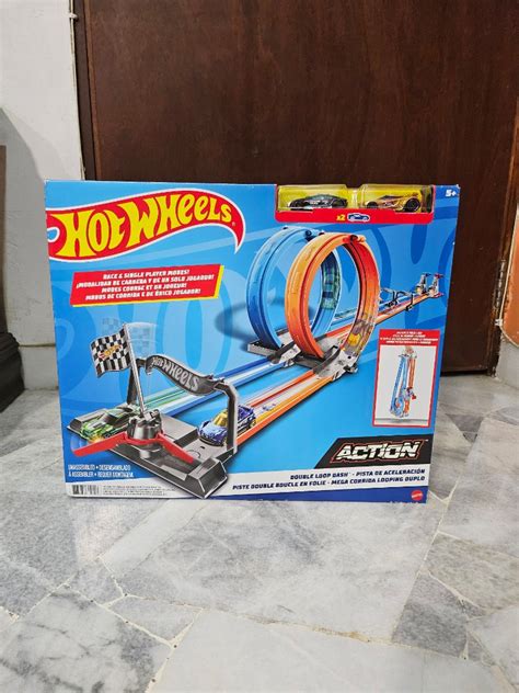 Hot Wheels Double Loop Dash Track Set Hobbies Toys Toys Games On Carousell