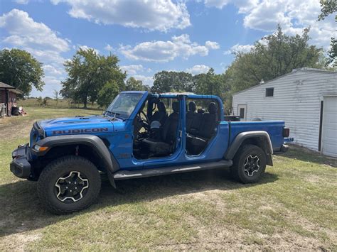 Happy Fri Yay Let S See Those Naked JEEP Photos Admin Warning