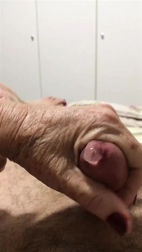 Very Old Granny Gives Handjob And Gets Cumshot Amateur Porn Xhamster
