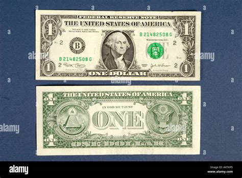 1 One American Dollar Bill Stock Photo - Alamy