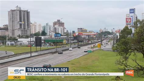 Br 101 Transito - Trânsito na BR-101: confira o movimento na rodovia em trecho da Grande ...