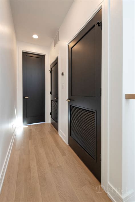 2 Panel Flat Shaker with Louver Insert Primed 6'-8" (80")