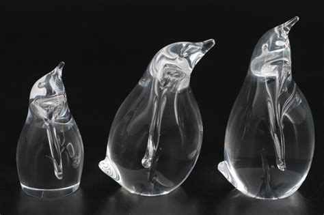 Steuben Art Glass Penguin Figurines Designed By George Thompson Ebth