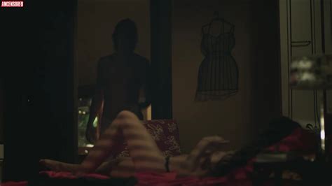 Naked Alinne Moraes In As Cariocas