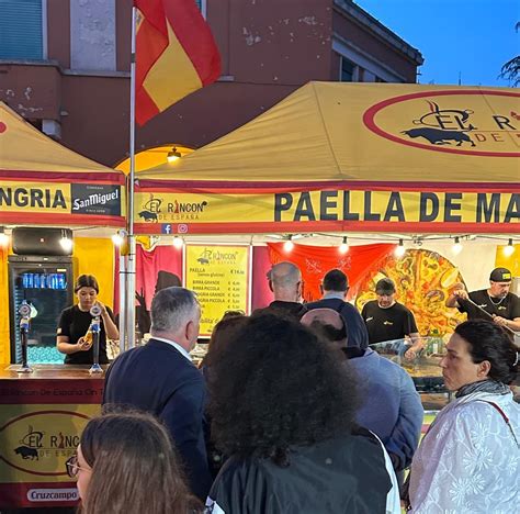 Latina Bagno Di Folla Per Lo Street Food Internazionale